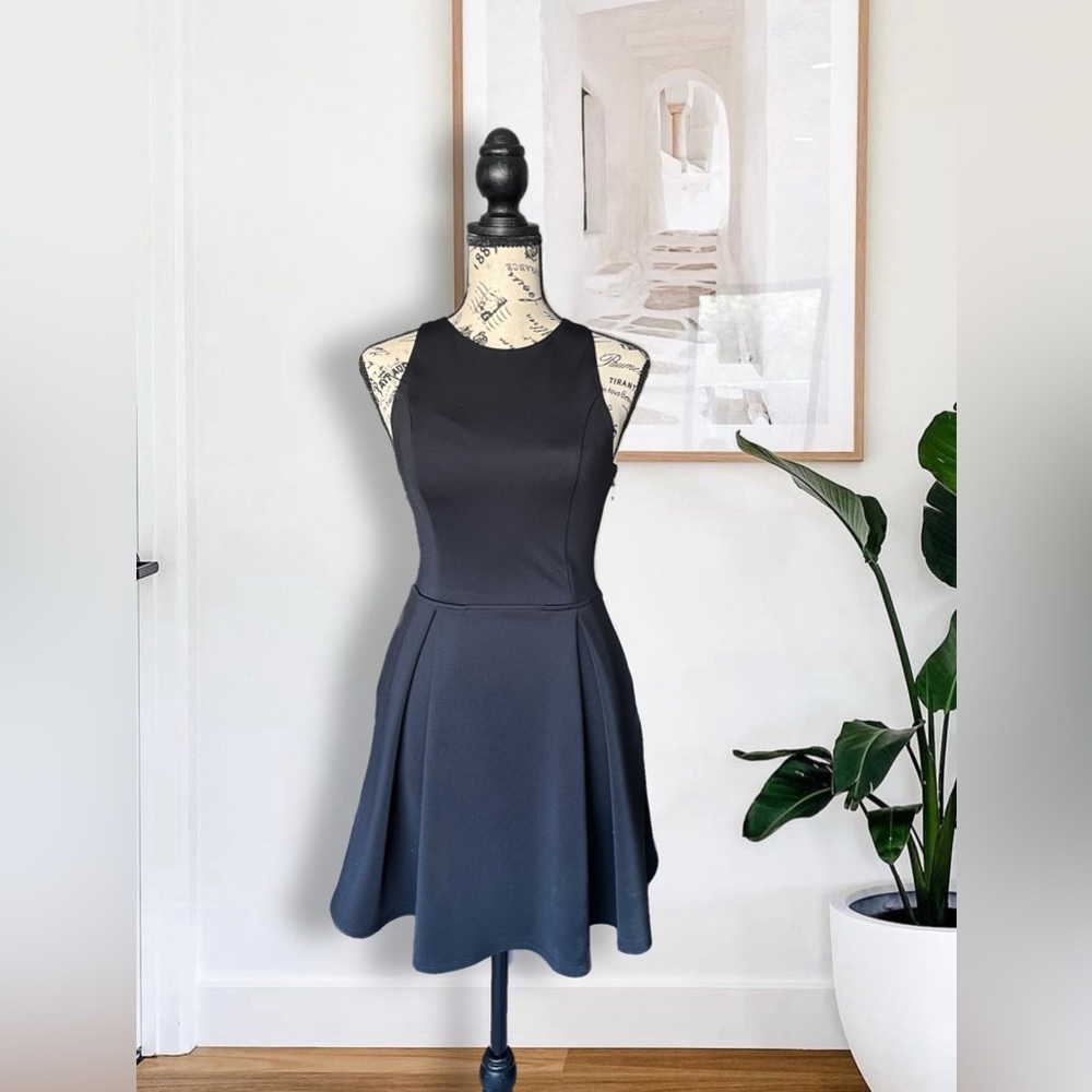Abercrombie & Fitch Black Dress, XS